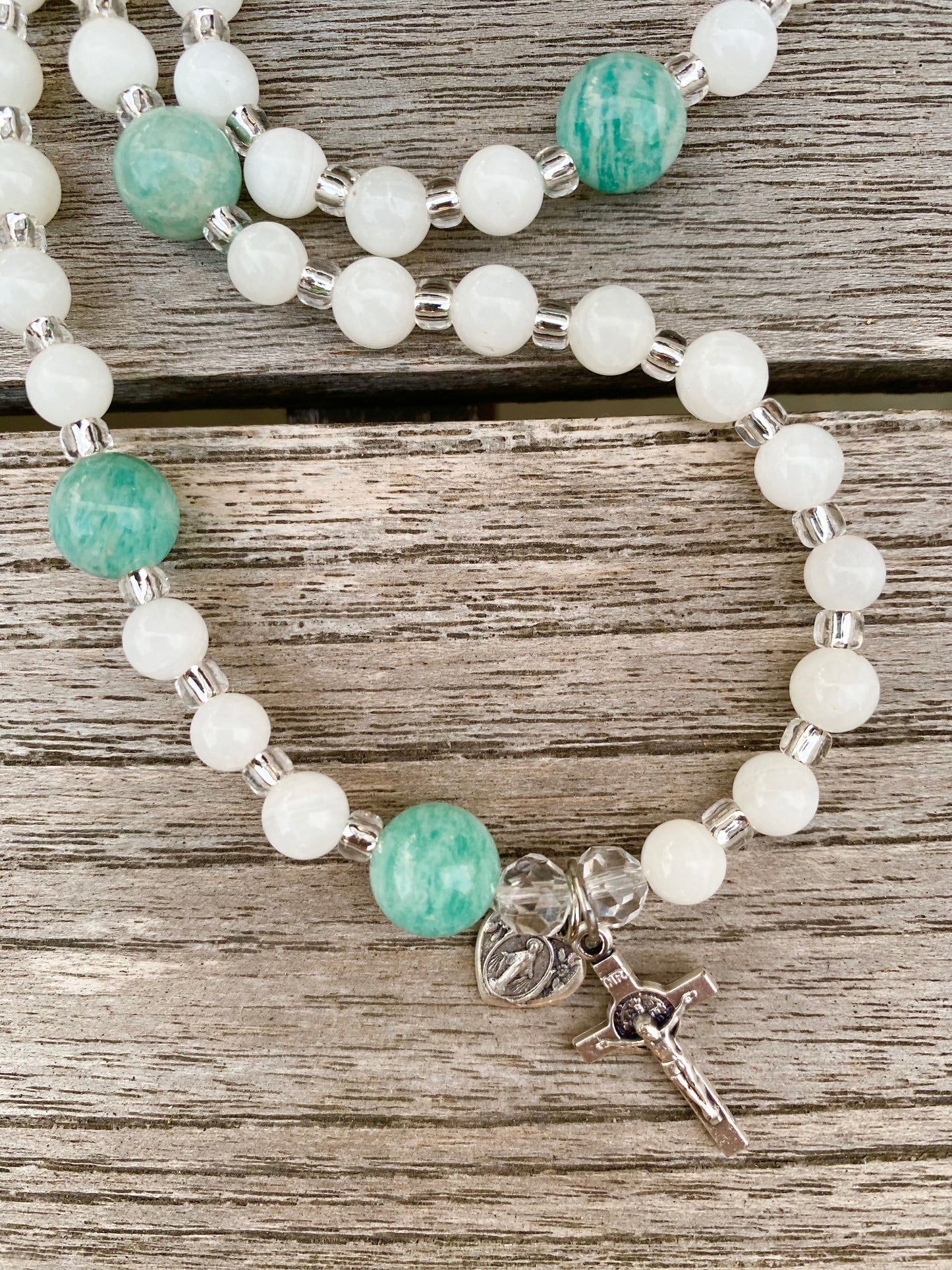 Rosary Wrap Stretch Bracelet - Green Amazonite and Shell White Beads